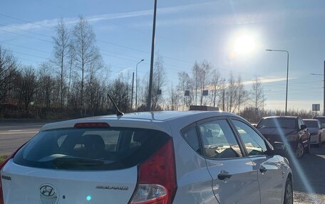 Hyundai Solaris II рестайлинг, 2012 год, 950 000 рублей, 5 фотография