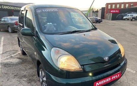 Toyota FunCargo, 2000 год, 365 000 рублей, 2 фотография