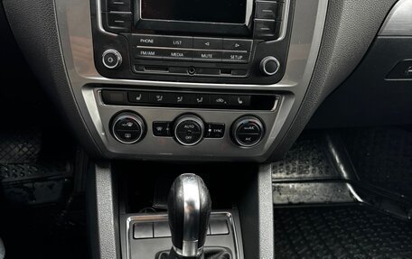 Volkswagen Jetta VI, 2017 год, 1 400 000 рублей, 12 фотография