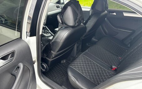 Volkswagen Jetta VI, 2017 год, 1 400 000 рублей, 8 фотография