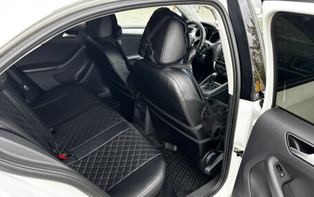 Volkswagen Jetta VI, 2017 год, 1 400 000 рублей, 11 фотография