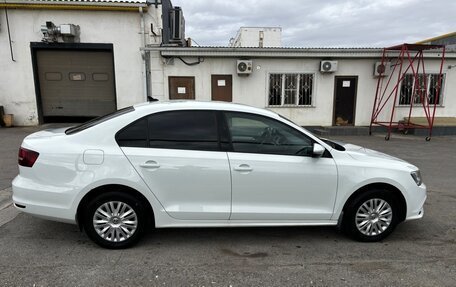 Volkswagen Jetta VI, 2017 год, 1 400 000 рублей, 6 фотография