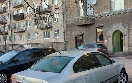 Volkswagen Passat B5+ рестайлинг, 1998 год, 170 000 рублей, 2 фотография