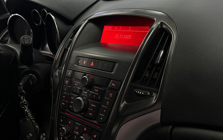 Opel Astra J, 2011 год, 690 000 рублей, 19 фотография