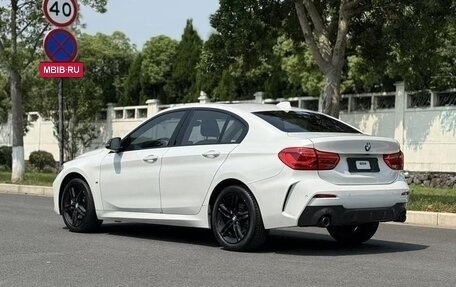 BMW 1 серия, 2022 год, 1 720 000 рублей, 4 фотография