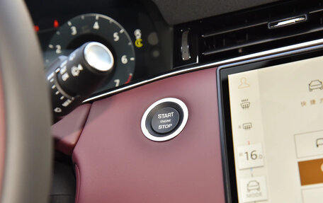 Land Rover Range Rover Evoque II, 2025 год, 6 699 000 рублей, 17 фотография