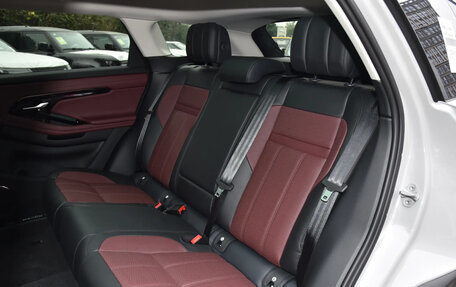 Land Rover Range Rover Evoque II, 2025 год, 6 699 000 рублей, 26 фотография