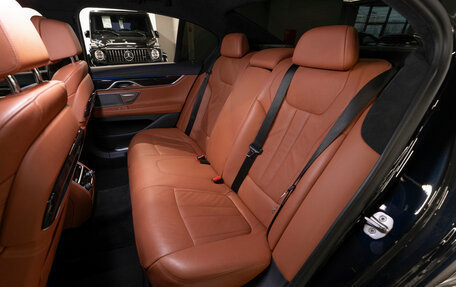 BMW 7 серия, 2017 год, 3 500 000 рублей, 12 фотография