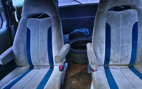 Toyota Previa II, 1993 год, 285 000 рублей, 6 фотография