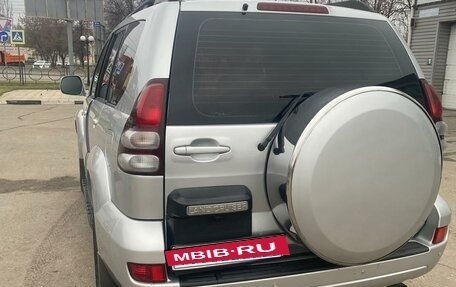 Toyota Land Cruiser Prado 120 рестайлинг, 2008 год, 2 150 000 рублей, 11 фотография