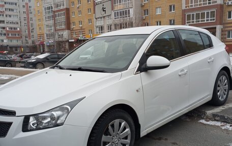 Chevrolet Cruze II, 2012 год, 600 000 рублей, 2 фотография