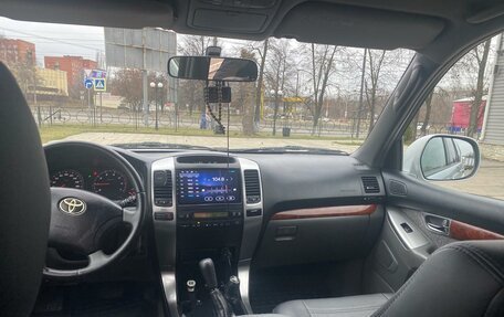 Toyota Land Cruiser Prado 120 рестайлинг, 2008 год, 2 150 000 рублей, 17 фотография