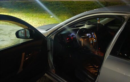 Toyota Camry, 2010 год, 1 300 000 рублей, 9 фотография