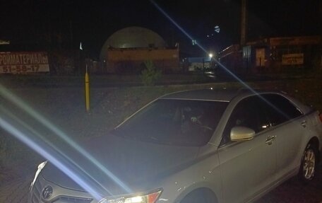 Toyota Camry, 2010 год, 1 300 000 рублей, 11 фотография