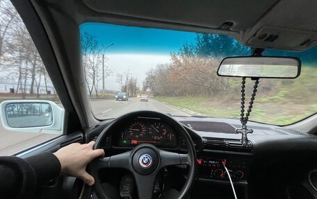 BMW 5 серия, 1990 год, 420 000 рублей, 8 фотография