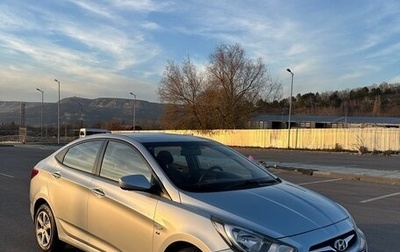 Hyundai Solaris II рестайлинг, 2011 год, 615 000 рублей, 1 фотография