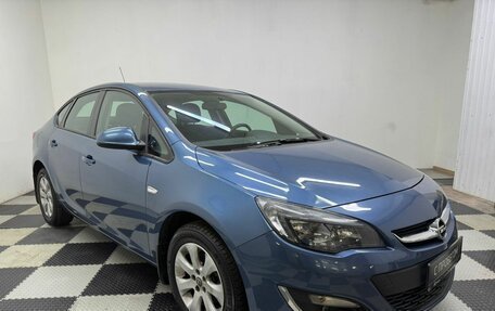 Opel Astra J, 2013 год, 1 200 000 рублей, 3 фотография