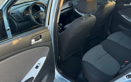 Hyundai Solaris II рестайлинг, 2011 год, 615 000 рублей, 12 фотография