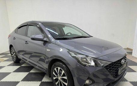 Hyundai Solaris II рестайлинг, 2021 год, 1 730 000 рублей, 3 фотография