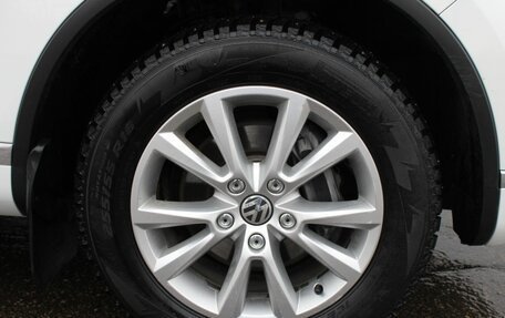 Volkswagen Touareg III, 2016 год, 3 150 000 рублей, 18 фотография