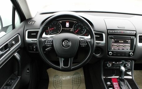 Volkswagen Touareg III, 2016 год, 3 150 000 рублей, 16 фотография