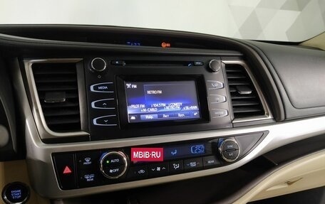 Toyota Highlander III, 2014 год, 2 649 000 рублей, 17 фотография