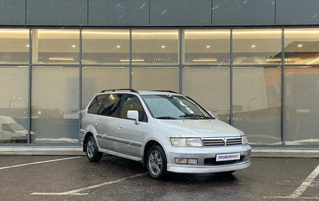 Mitsubishi Space Wagon III, 2003 год, 399 000 рублей, 2 фотография