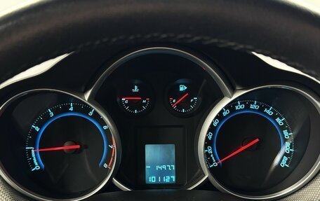 Chevrolet Cruze II, 2013 год, 940 000 рублей, 6 фотография