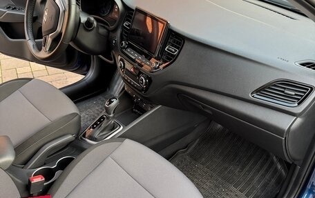 Hyundai Solaris II рестайлинг, 2021 год, 1 950 000 рублей, 12 фотография