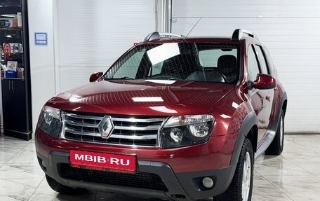 Renault Duster I рестайлинг, 2013 год, 909 000 рублей, 2 фотография