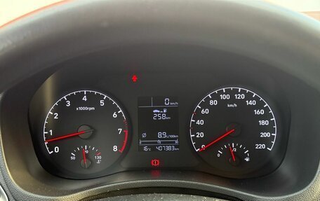 Hyundai Solaris II рестайлинг, 2017 год, 800 000 рублей, 11 фотография