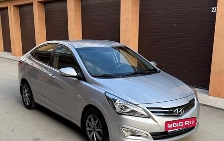 Hyundai Solaris II рестайлинг, 2015 год, 1 245 000 рублей, 4 фотография