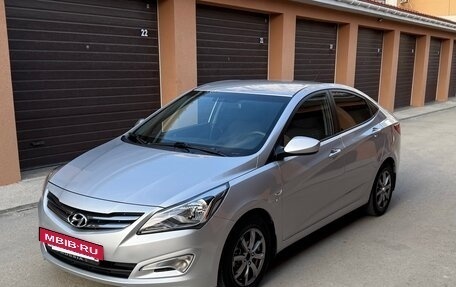 Hyundai Solaris II рестайлинг, 2015 год, 1 245 000 рублей, 6 фотография