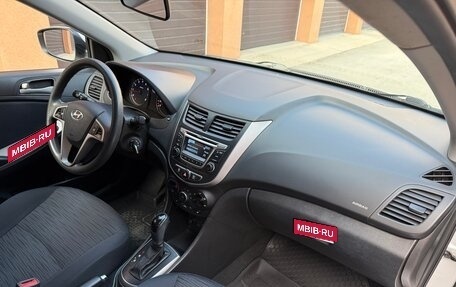 Hyundai Solaris II рестайлинг, 2015 год, 1 245 000 рублей, 15 фотография