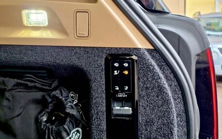 Land Rover Range Rover IV рестайлинг, 2024 год, 22 000 000 рублей, 21 фотография