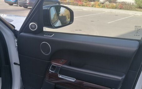 Land Rover Range Rover IV рестайлинг, 2013 год, 3 000 000 рублей, 9 фотография