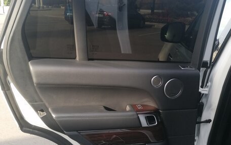 Land Rover Range Rover IV рестайлинг, 2013 год, 3 000 000 рублей, 14 фотография