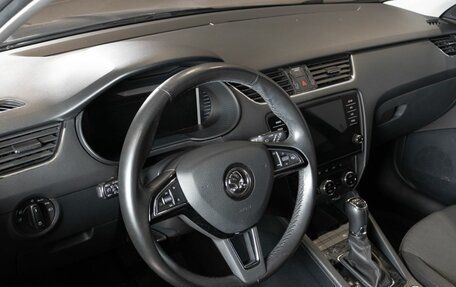 Skoda Octavia, 2020 год, 2 015 400 рублей, 3 фотография