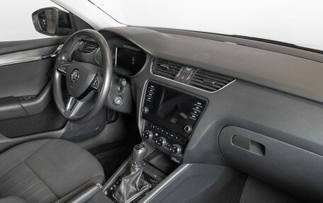 Skoda Octavia, 2020 год, 2 015 400 рублей, 4 фотография