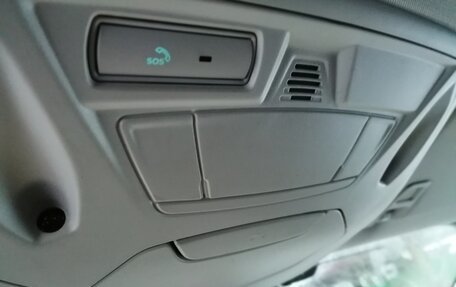 Ford Kuga III, 2018 год, 1 600 000 рублей, 10 фотография