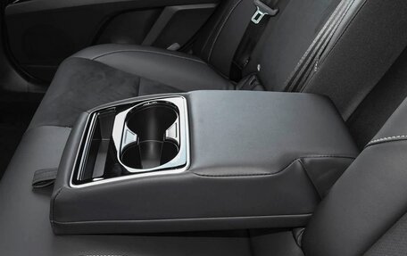 Toyota Camry, 2025 год, 4 487 421 рублей, 12 фотография