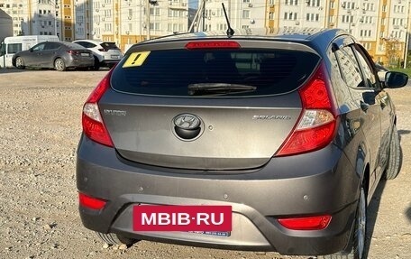 Hyundai Solaris II рестайлинг, 2011 год, 855 000 рублей, 4 фотография