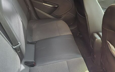 Opel Astra J, 2011 год, 650 000 рублей, 2 фотография