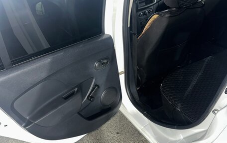 Renault Logan II, 2021 год, 670 000 рублей, 3 фотография