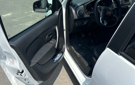 Renault Logan II, 2021 год, 670 000 рублей, 19 фотография