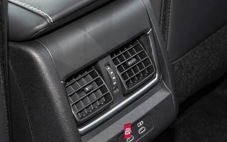 Toyota Camry, 2025 год, 5 050 434 рублей, 13 фотография