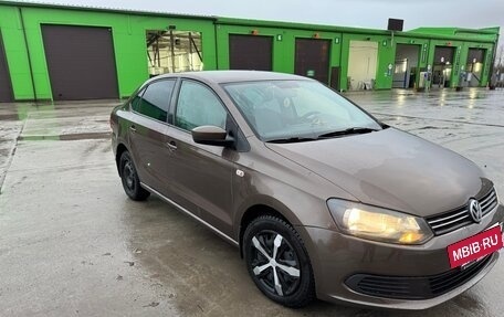 Volkswagen Polo VI (EU Market), 2014 год, 950 000 рублей, 2 фотография