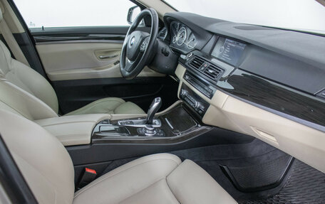 BMW 5 серия, 2012 год, 2 440 000 рублей, 9 фотография