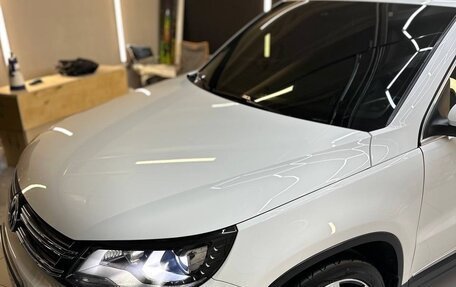 Volkswagen Tiguan I, 2012 год, 1 850 000 рублей, 2 фотография
