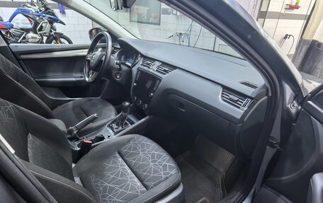 Skoda Octavia, 2018 год, 2 350 000 рублей, 15 фотография